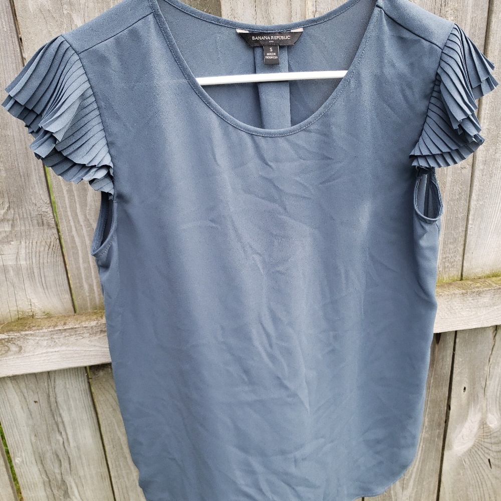 Ruffle Sleeve Blouse